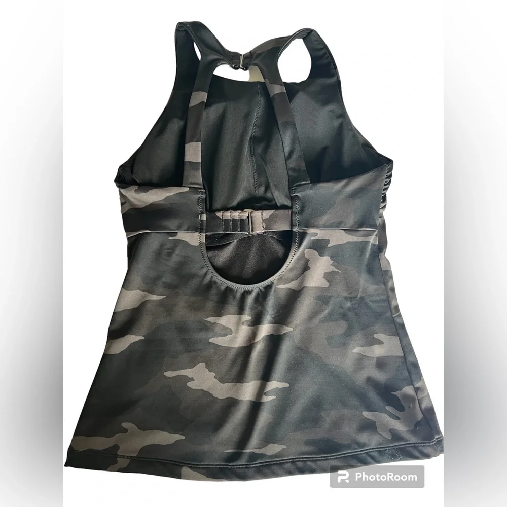 Athleta Black Freestyle Camo Tankini Top Army Print